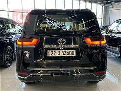 تۆیۆتا لاند کروزەر